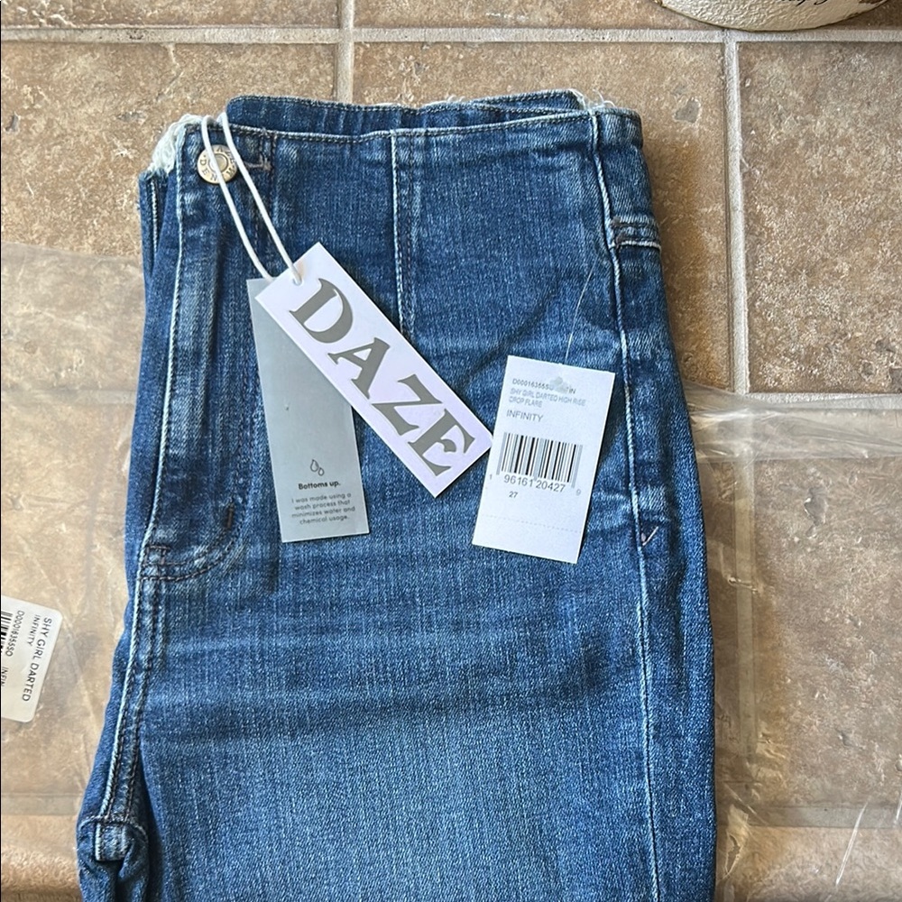 DAZE  Blue ANKLE CROPPED  Jeans Sleek Fit